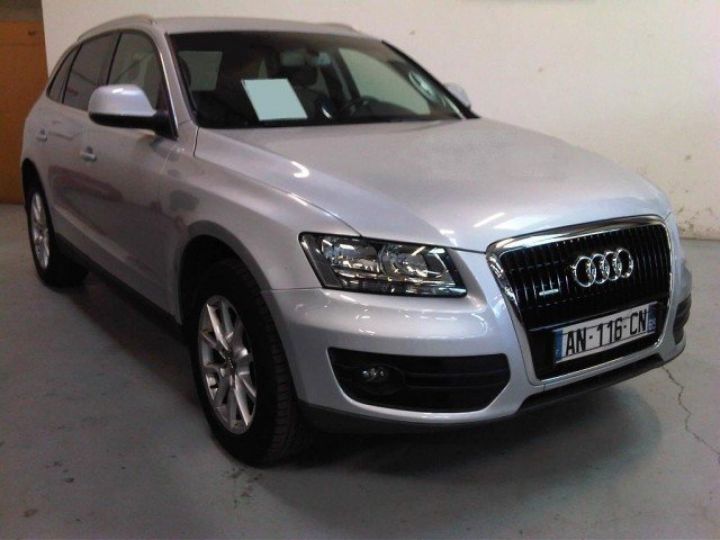 Audi Q5 V6 3.0 TDI 240cv S TRONIC7 AMBITION LUXE     Diesel GRIS ARGENT - 1