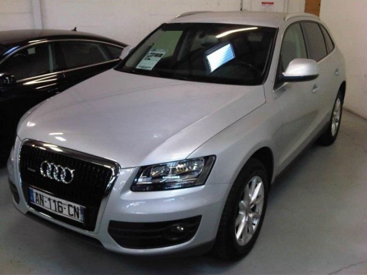 Audi Q5 V6 3.0 TDI 240cv S TRONIC7 AMBITION LUXE     Diesel GRIS ARGENT - 3