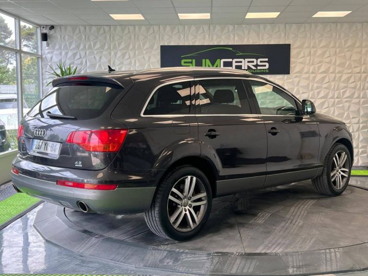 Audi Q7 4.2 V8 FSI 350ch Avus quattro Tiptronic 7 places GRIS FONCE - 5