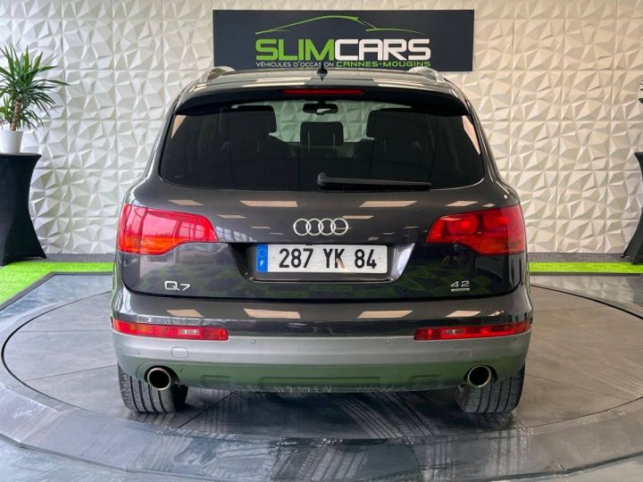 Audi Q7 4.2 V8 FSI 350ch Avus quattro Tiptronic 7 places GRIS FONCE - 6