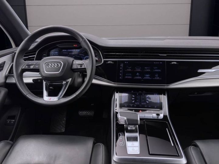 Audi Q7 55 TFSIe Qu S LINE Noir - 12