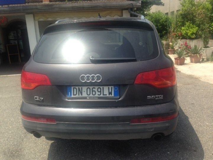 Audi Q7 V6 3.0 TDI QUATTRO AMBITION LUXE TIPTRONIC     Diesel GRIS FONCE - 6