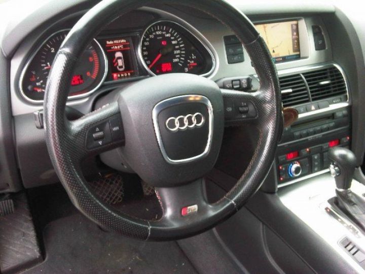 Audi Q7 V6 3.0 TDI QUATTRO S-LINE TIPTRONIC 7 PLACES      Diesel GRIS FONCE - 12