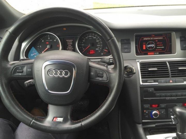 Audi Q7 V8 4.2 TDI QUATTRO S LINE 7 PLACES     Diesel GRIS METAL - 10