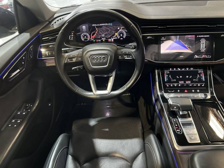 Audi Q8 50 TDI quattro Avus Extended Toit Ouvrant Led ambiance Noir - 25