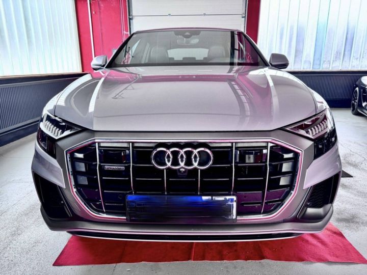 Audi Q8 50TDI 3x S Line Pano Matrix Air ACC B&O 360° Argent Métallisé - 4