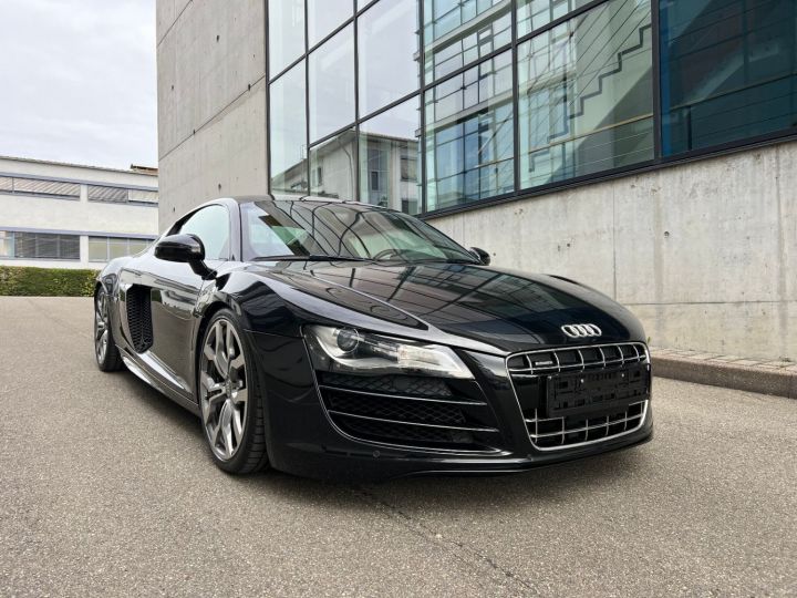 Audi R8 5.2 FSI V10 525ch CARBON CARPLAY CAMERA ENTRETIEN NOUVEAU GARANTIE 12 MOIS NOIR - 1