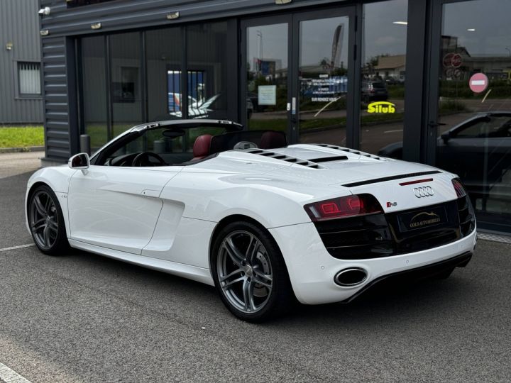 Audi R8 5.2 V10 FSI 525ch R Tronic 6 Blanc - 3