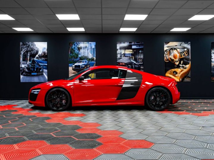 Audi R8 5.2 V10 FSI 550ch Plus quattro tronic 7 ROUGE CLAIR - 3