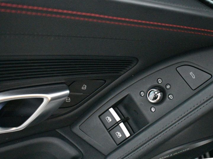 Audi R8 540ch FULL BLACK SIEGES RS CAMERA B&O GARANTIE AUDI Noir - 16
