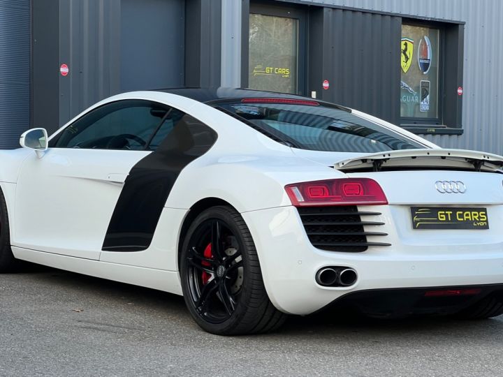 Audi R8 Audi R8 Quattro V8 - crédit 657 euros par mois - boîte manuelle - Packs carbone Blanc - 5