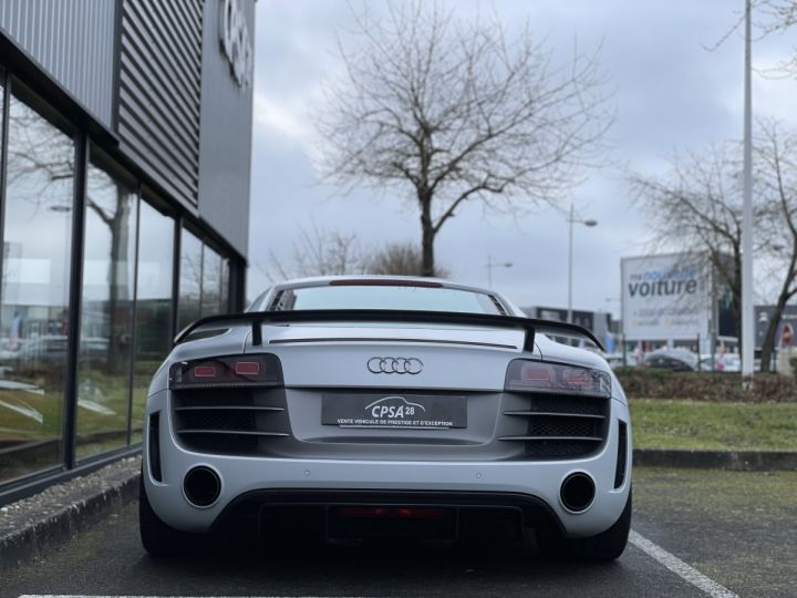 Audi R8 COUPE 5.2 V10 FSI 560 GT QUATTRO R TRONIC gris  - 6