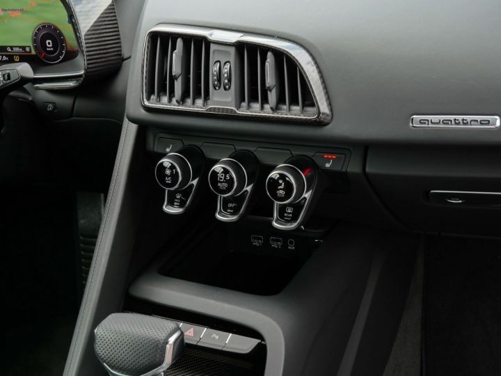 Audi R8 performance 5.2 FSI 620ch quattro Céramique|Magnetic ride|LED|Caméra|Garantie ROUGE - 6