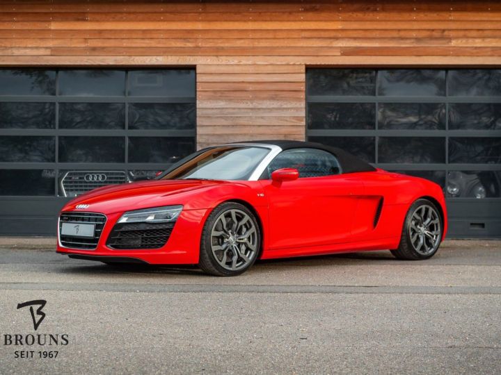 Audi R8 Spyder 5.2 FSI V10 quattro 525ch ROUGE - 25