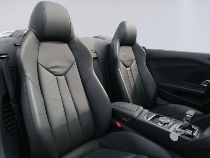 Audi R8 Spyder performance 620ch BLACK & WHITE Edition Première main Garantie 12 mois NOIR - 14