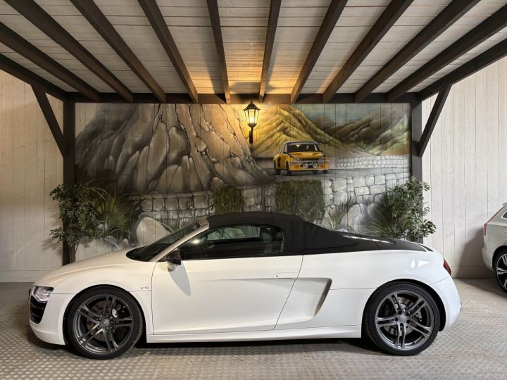 Audi R8 Spyder V10 5.2 FSI 525 CV R-TRONIC Blanc - 5