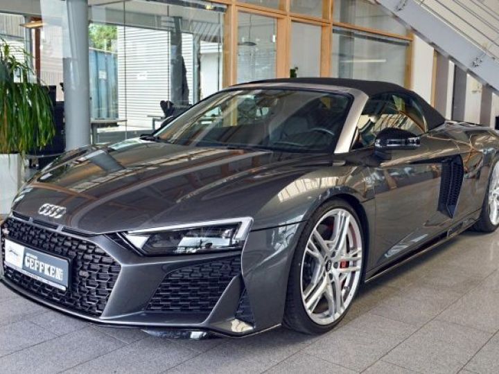 Audi R8 Spyder V10 5.2L 620 Performance B&O Carbon JA 20 Garantie 12 mois Prémium Gris Daytona - 2