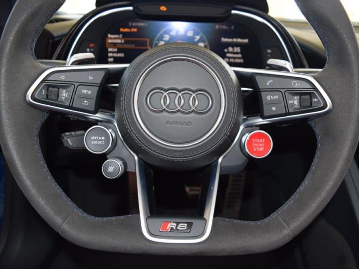 Audi R8 Spyder V10 5.2L 620 Performance Pack Sport B&O Carbon JA 20 Céramic Garantie 12 mois Prémium Bleu Ascari - 14