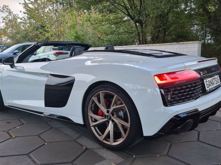 Audi R8 Spyder V10 5.2L RWD 540 Blanche B&O JA 20 Virtual*Camera*LED*GARANTIE AUDI 11/2024 Blanche - 2