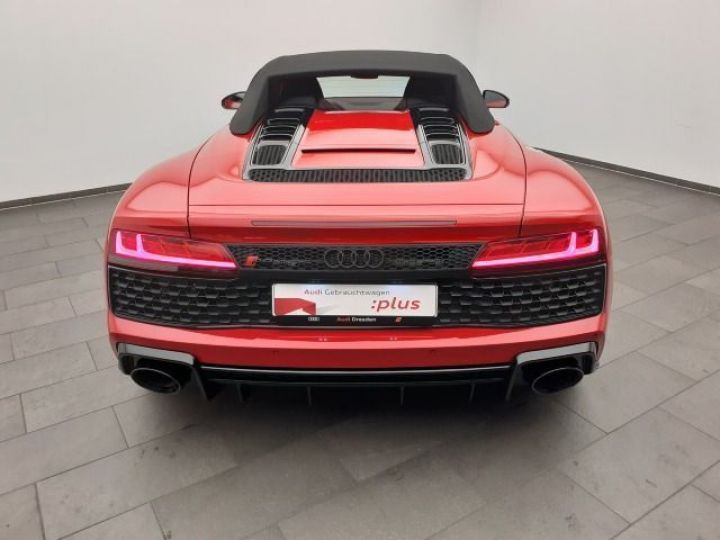 Audi R8 Spyder V10 5.2L RWD LED/Laser 540 B&O JA 20 Garantie 12 mois Prémium Rouge - 4