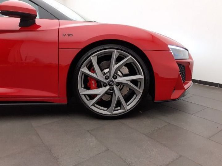 Audi R8 Spyder V10 5.2L RWD LED/Laser 540 B&O JA 20 Garantie 12 mois Prémium Rouge - 19