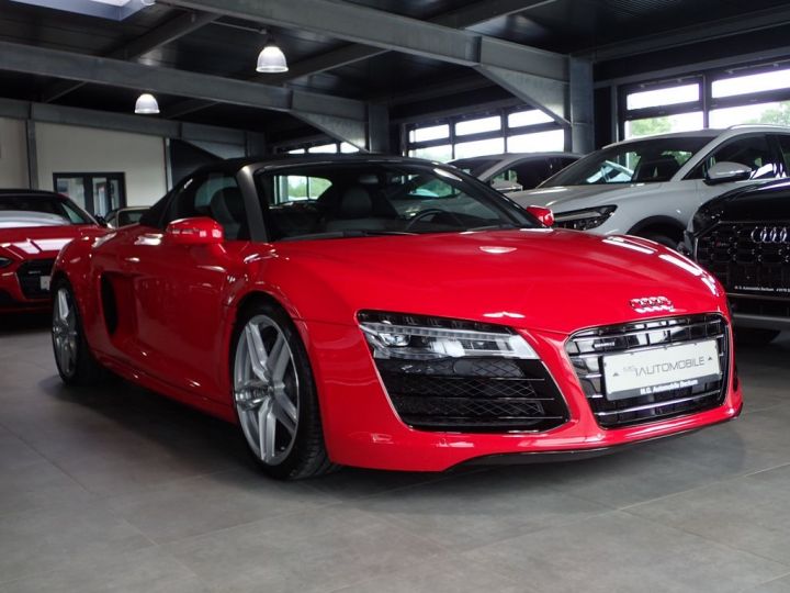 Audi R8 Spyder V10 525ch S tronic Caméra MAGNETICRIDE freins céramique B&O deuxième main Garantie 12 mois Suivi complet ROUGE - 6