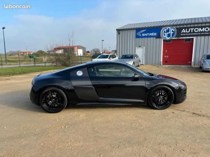 Audi R8 V10 5.2 FSI 525 Quattro R-Tronic Noir - 4