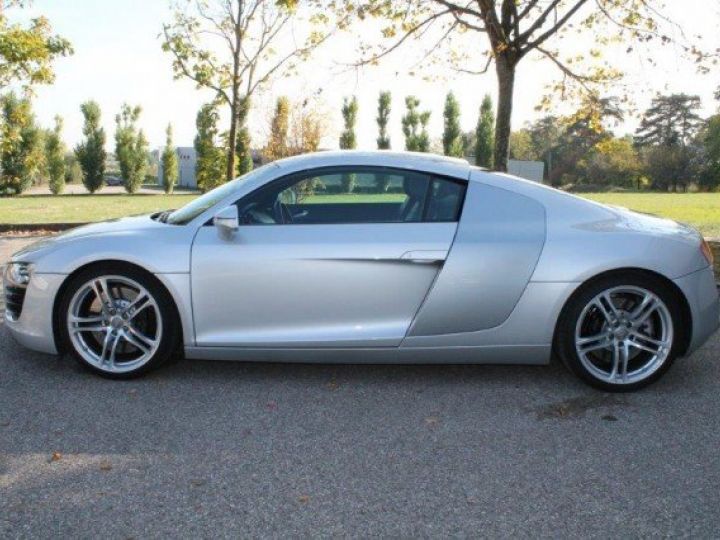 Audi R8 V8 4,2 QUATTRO R-TRONIC 420CV     Essence GRIS ALUMINIUM - 6