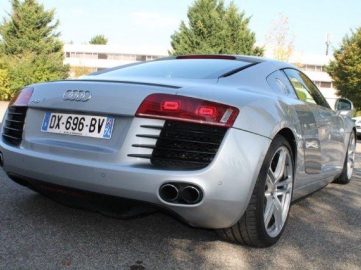 Audi R8 V8 4,2 QUATTRO R-TRONIC 420CV     Essence GRIS ALUMINIUM - 29