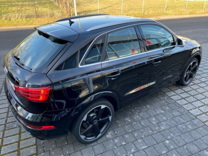 Audi RS Q3 noir - 1