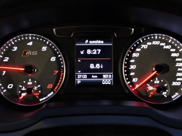 Audi RS Q3 2.5 TFSI 340ch Quattro  Rouge - 9