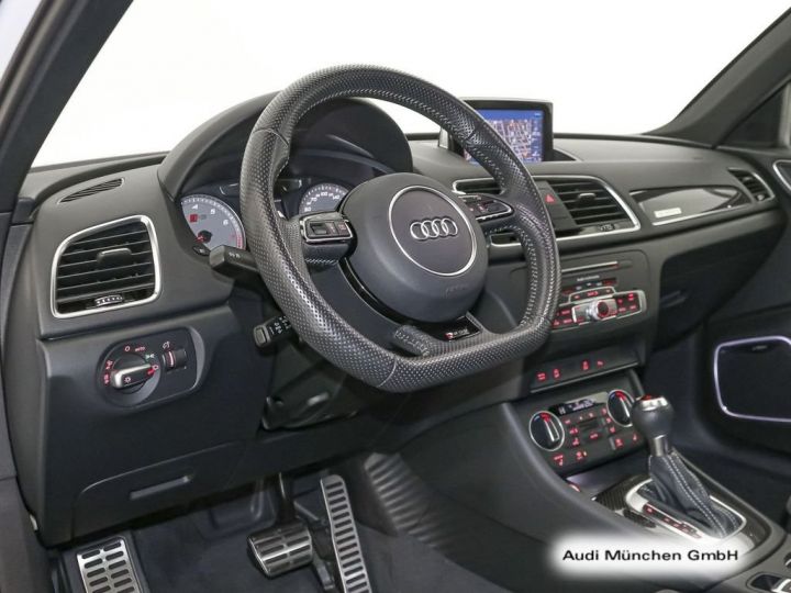Audi RS Q3 2.5 TFSI Quattro Performance - Toit Ouvrant Panoramique (avant/arrière) - NaviPlus LED BOSE Blanc Glacier Métallisée - 7