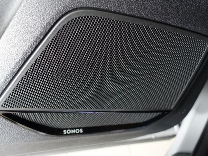 Audi RS Q3 2.5 TFSI QUATTRO SPORTBACK  GRIS NARDO  Occasion - 5