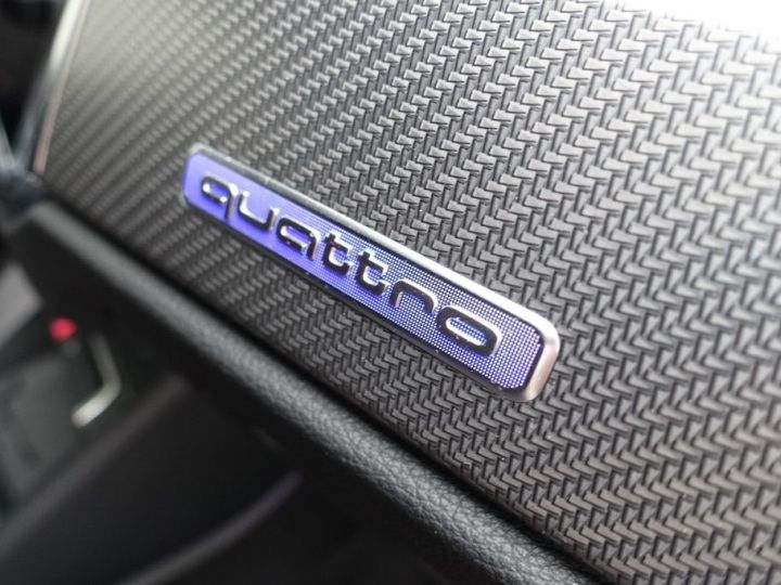 Audi RS Q3 2.5 TFSI QUATTRO SPORTBACK  GRIS NARDO  Occasion - 8