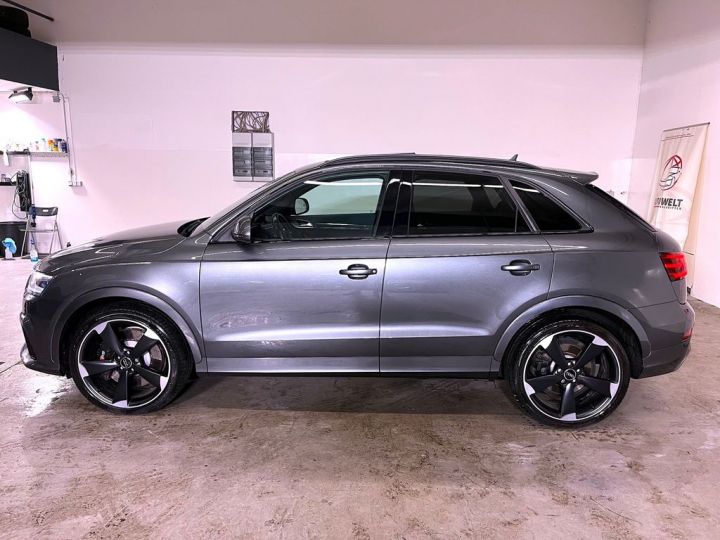 Audi RS Q3 2.5 TFSI Quattro / Toit pano / Attelage / Carbone / Garantie 12 mois Gris métallisé - 5