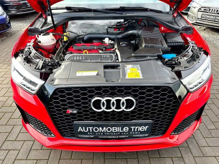 Audi RS Q3 2.5 TFSI Quattro / Toit pano / Caméra / Garantie 12 mois Rouge - 7