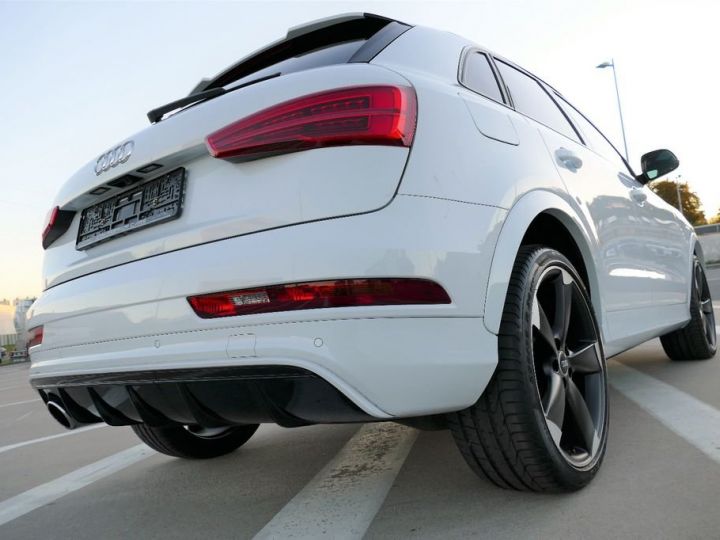 Audi RS Q3 2.5 TFSI S-Tronic quattro / TOIT PANO – BOSE - CAMERA – ATTELAGE – 1ère main - Garantie 12 mois Blanc - 6