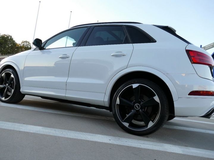 Audi RS Q3 2.5 TFSI S-Tronic quattro / TOIT PANO – BOSE - CAMERA – ATTELAGE – 1ère main - Garantie 12 mois Blanc - 9