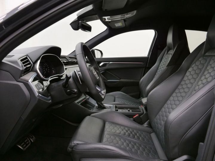Audi RS Q3 Audi RSQ3 Sportback 2.5 TFSI Quattro 400 Mod. 2020 B&O JA21 Cockpit numérique B&O Carbon Attelage Garantie 12 mois Gris Daytona - 13
