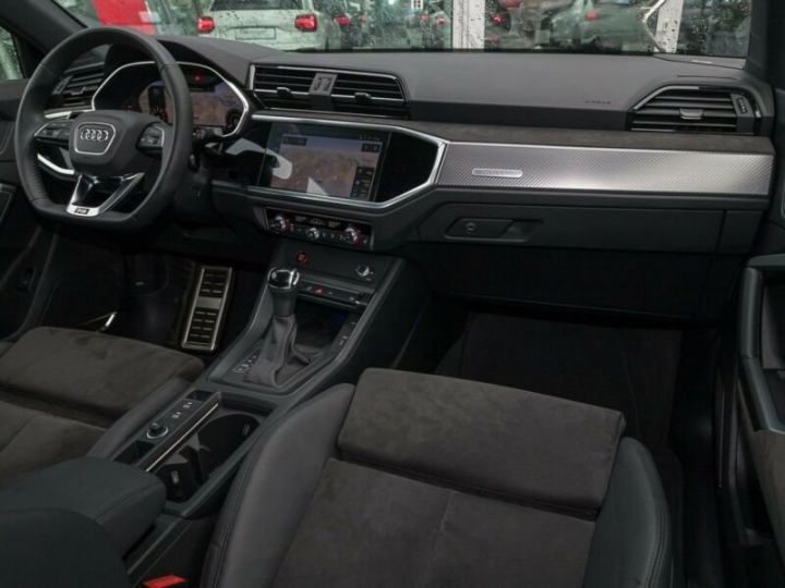 Audi RS Q3 SPORTBACK NOIR - 4