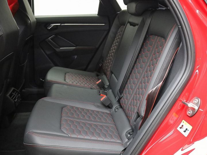 Audi RS Q3 SPORTBACK QUATTRO MEPLAT SIEGES RS CHAUFFANTS B&O CAMERA Garantie 12 mois ROUGE - 9