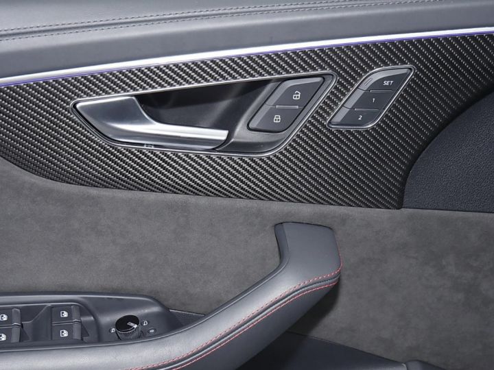 Audi RS Q8 Pano/360/B&O/soft close/sièges massant….  - 10