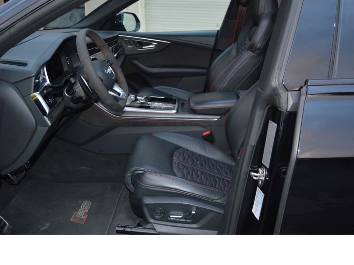 Audi RS Q8 Toit pano / RSdesign / Attelage / Garantie 12/24 noir - 6