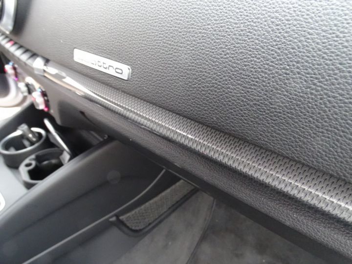 Audi RS3 400PS 2.5L SPORTBACK/ Céramique Virtual Cockpit Echap Sport Drive select  argent met - 18