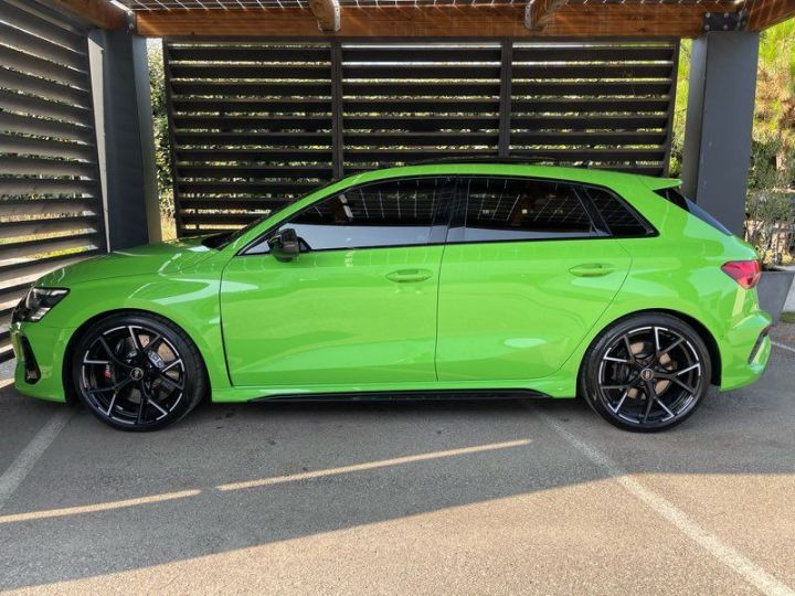 Audi RS3 8y sportback 2.5 tfsi 400 ch quattro toit ouvrant bang & olufsen phares matrix led suivi Vert - 2