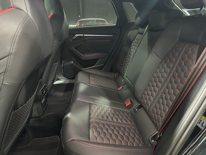 Audi RS3 AUDI RS3 SPORTBACK QUATTRO 2.5 400CV / PANO / ACC / BANG OLUFSEN / FULL /FRANCE GAR 12:26 Noir - 42