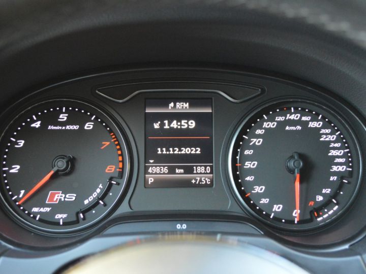 Audi RS3 MAGNIFIQUE AUDI RS3 8V QUATTRO 2.5 TFSI 367ch 19 PACK BLACK B&O MMI PLUS ECHAP SPORT RS 1ERE MAIN Bleu Sepang - 22