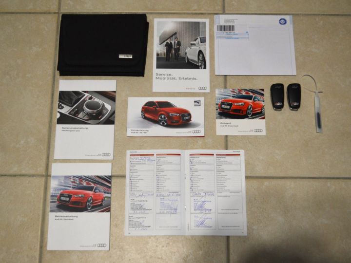 Audi RS3 MAGNIFIQUE AUDI RS3 8V QUATTRO 2.5 TFSI 367ch 19 PACK BLACK B&O MMI PLUS ECHAP SPORT RS 1ERE MAIN Bleu Sepang - 48