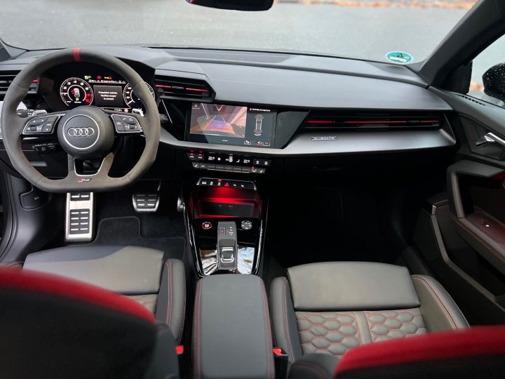 Audi RS3 Sportback  - 11
