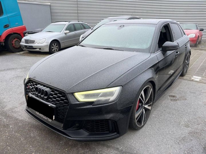 Audi RS3 SPORTBACK TOUT NOIR/19Z./MTRX/PANO/RS-AGA/VC Noir Metallisé - 1